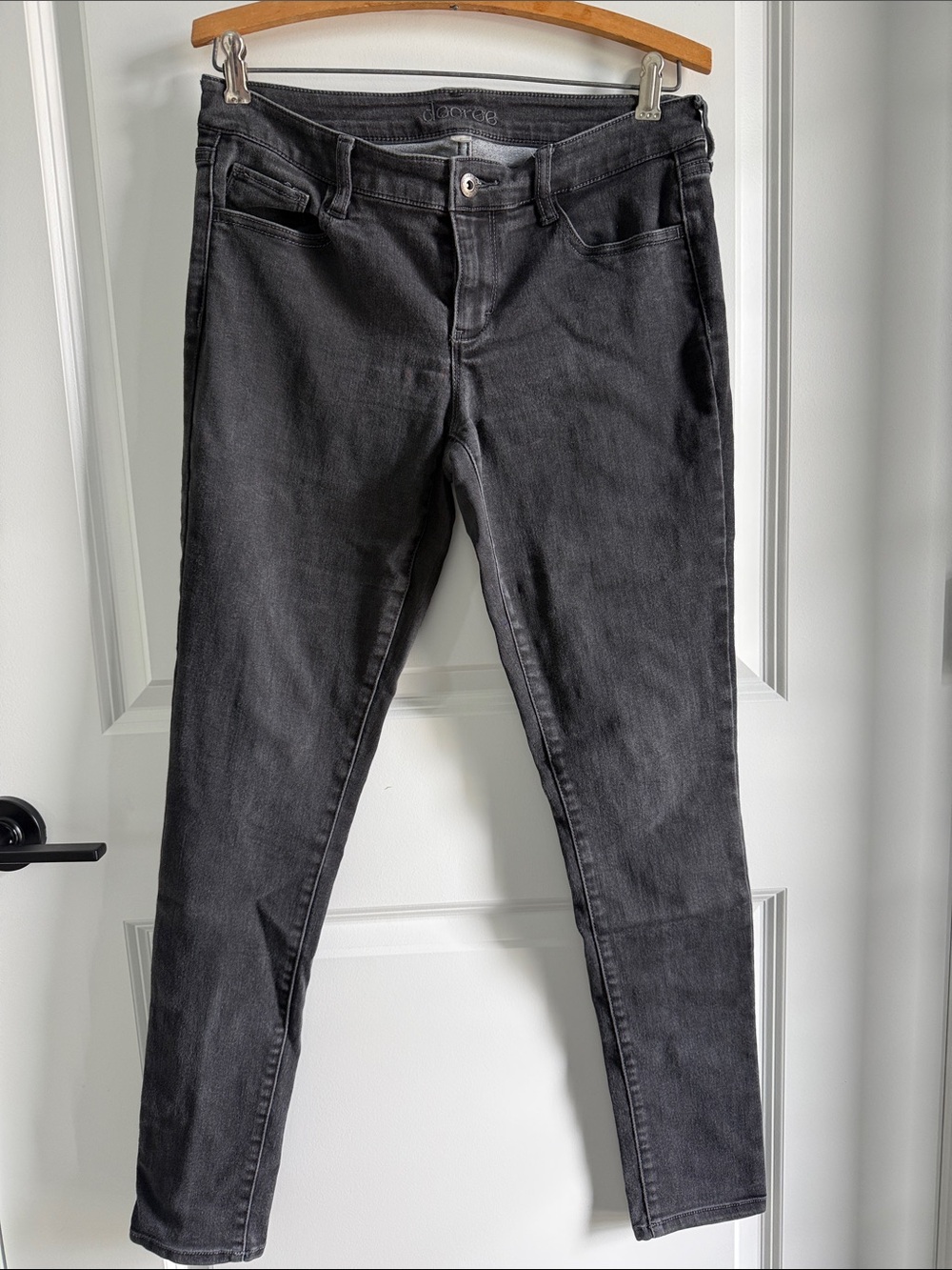 Decree Stretch Women’s Black Skinny Jeans